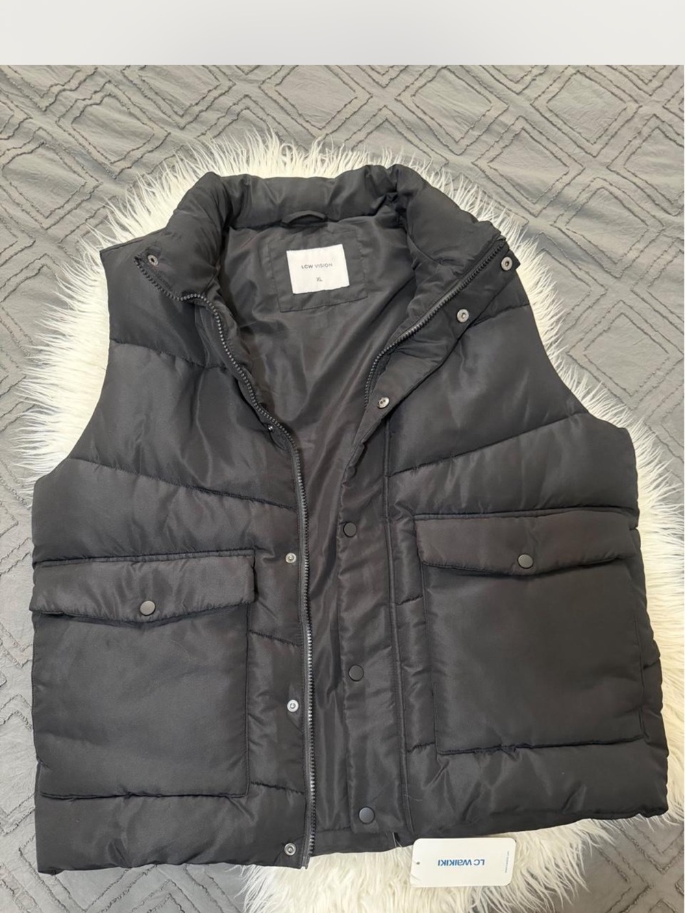 Men LC Waikiki Men's Quilted Black Puffer Vest